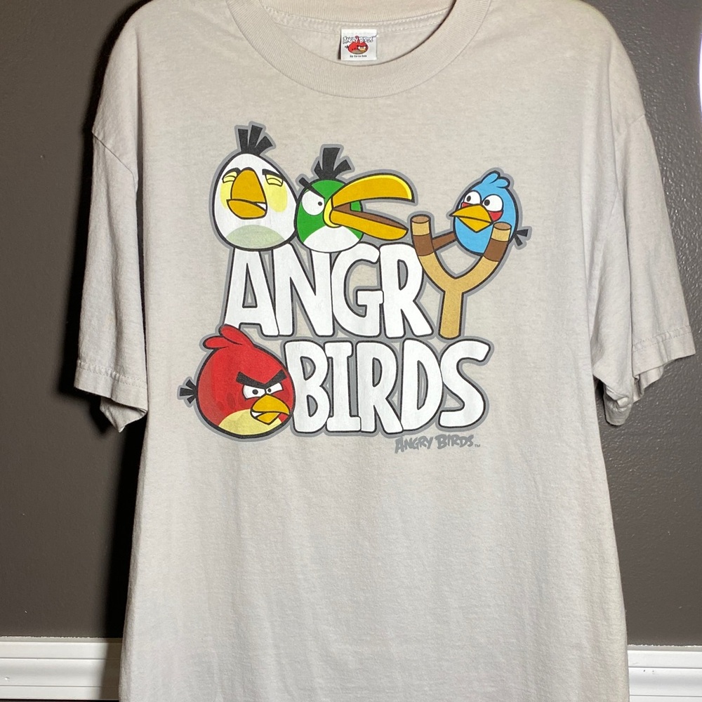 Angry Birds Gray t-Shirt Size L